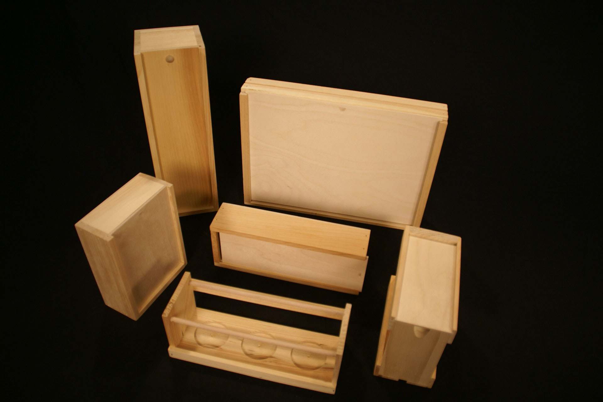 Custom slide lid boxes and beverage carrier